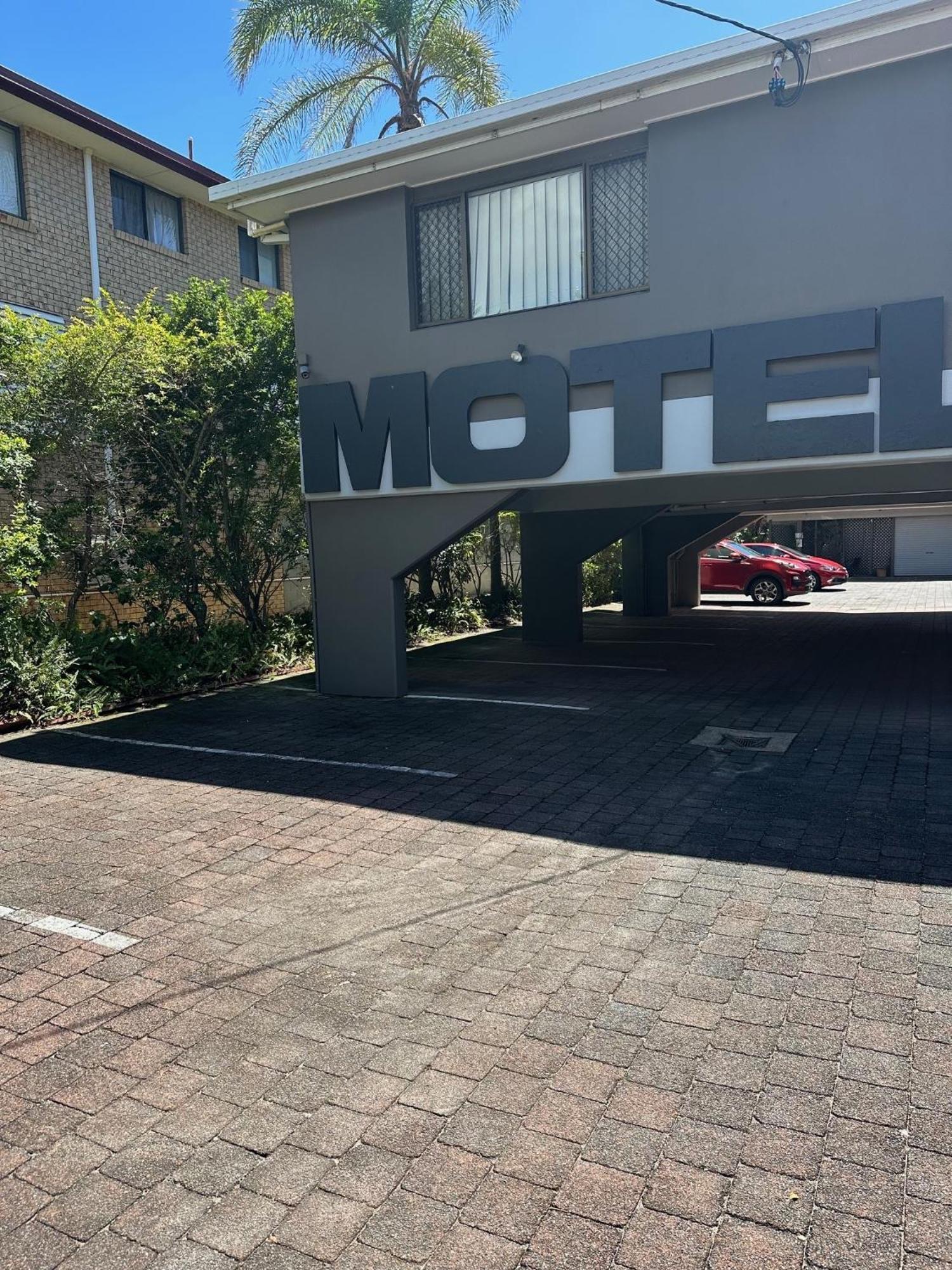 Gold Coast Airport Motel - Only 300 Meters To Airport Terminal 외부 사진